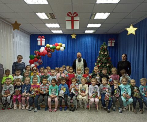 С Рождеством Христовым маленьких казачат